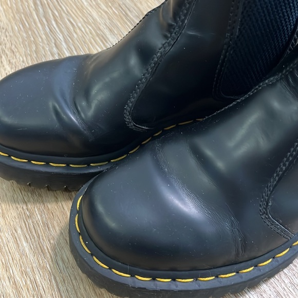 Doc Martens Bex 2976 Black Leather Chelsea Boots - Picture 2 of 5